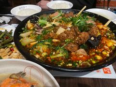 -大食代美食广场(上海中心店)