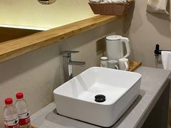 -闲隅江景艺术酒店(解放碑洪崖洞总店)