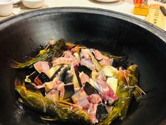 -王老六铁锅炖鱼(长春路店)