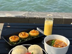 -水上明月·湖景餐厅