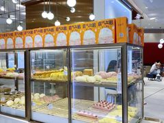 面包甜点陈列柜-奈雪的茶(正弘城PRO+店)