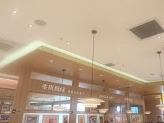 -牛排叔叔自助餐厅(太原龙湖万达店)