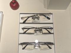 -博士眼镜(青岛城阳万象汇店)
