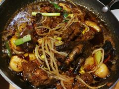 -野山舂·贵州现舂酸汤火锅(鸿通城店)