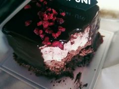 -UNI UNI(环亚凯瑟琳店)