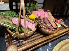 -山川小町·极番烧肉(新地假日广场店)