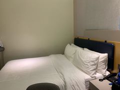 -汉庭优佳酒店(深圳宝安万达广场店)