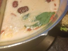 鸳鸯锅-湊湊火锅·茶憩(新中关购物中心店)