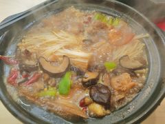 -杨铭宇黄焖鸡(下马坊店)