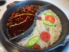 鸳鸯锅-钢管厂五区小郡肝火锅串串香(清河店)