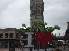 -王府井奥莱临潼小镇(临潼店)