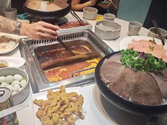 -重庆刘一手火锅(三峡广场直营店)
