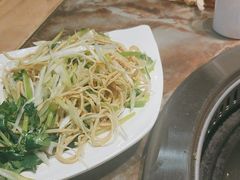 -锅老头海鲜铁锅炖
