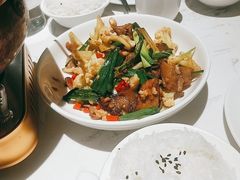 -关东小磨东北菜(漕河泾印象城店)