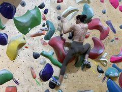 -问山MountQuest攀岩馆