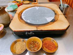 -阿昌白族石板烧·菌锅(大理古城店)