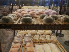 -奈雪的茶(湖滨银泰in77C区PRO店)