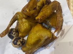 盐焗乳鸽·招牌推荐-顺丰轩园林酒家(天河店)