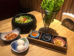 蔬菜沙拉-极炙烧肉