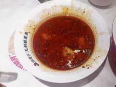 -渝是乎酸菜鱼(龙旗购物中心店)