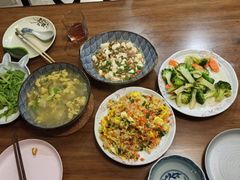 -爱贝尔高端月嫂(母婴护理)