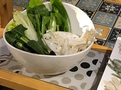 -南城十里潮汕鲜牛火锅·鲜虾生滚粥(融汇老商埠店)