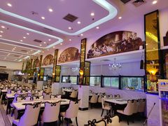 -李氏圣鲸大型自助餐