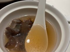 三十年陈皮花胶汤-炳胜私厨(万象前海店)
