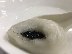 芝麻汤团-老街湯糰