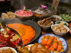 -萍姐火锅·公路夜市(武汉首店)