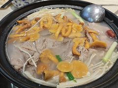 -九寨特色牦牛肉汤锅 羊肉汤锅