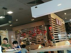 大堂-麦当劳(王顶堤店)