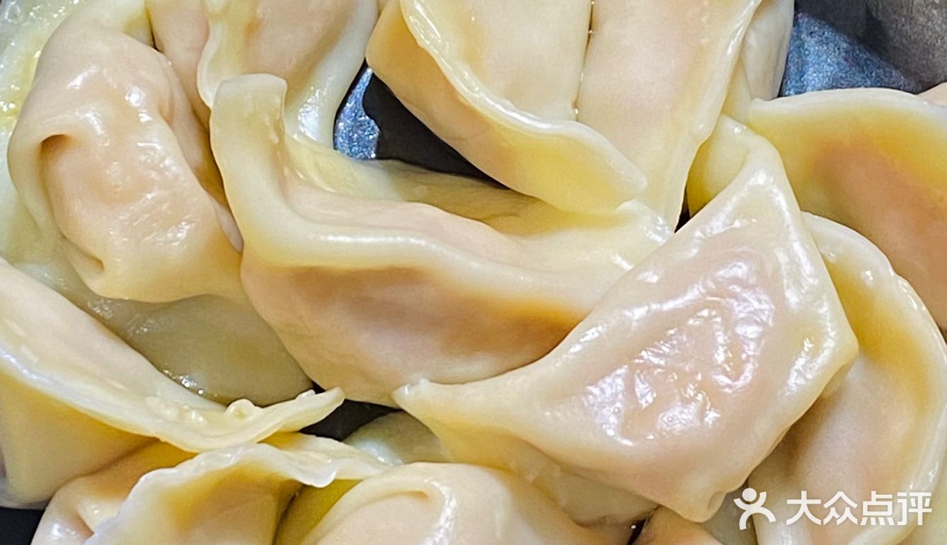 打卡新街口必吃美食[胜利]黄金蟹黄拌面 🦀