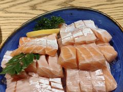 -枝魯枝魯自助料理