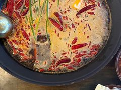 -黄潇洒老火锅(九眼桥宏济巷店)