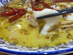 鲈鱼爱酸菜-赤酱红油(家乐福店)