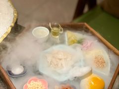 -得意咚瓜·顺德鱼生·冬瓜火锅(深圳首店)