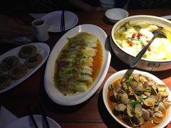 -外婆私房菜(新亚百货店)