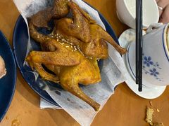 盐焗乳鸽-煲煲掂风味煲仔饭餐厅(西区店)