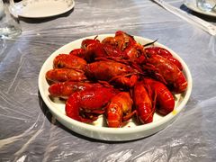 -冰冰龙虾·江湖菜·花园江景餐厅