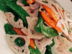 -爱啤精酿·民谣酒馆(滨江店)