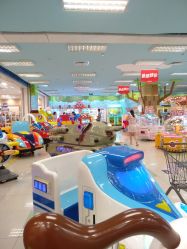 -莫莉幻想儿童乐园(武汉金银潭永旺店)