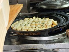 -香山胡记吴江路生煎(灵山路店)