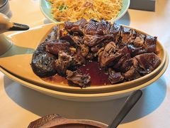 -八府香鸭·啫啫煲(华山路店)