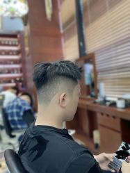 -尼特斯男士发型馆