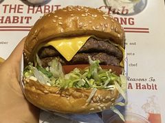 -The Habit Burger Grill 哈比特汉堡(复兴soho店)