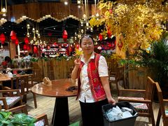 -老滇山寨•云南特色菜•地方菜•民族风情歌舞表演(金碧店)
