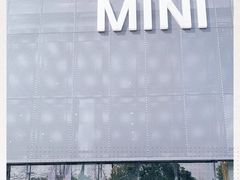 -上海普陀宝诚MINI4S店(红柳路店)
