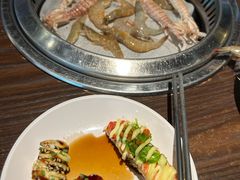 -海吃海喝海鲜烤肉餐厅