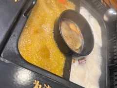 -老牌坊云南鱼豆花火锅(爱建店)